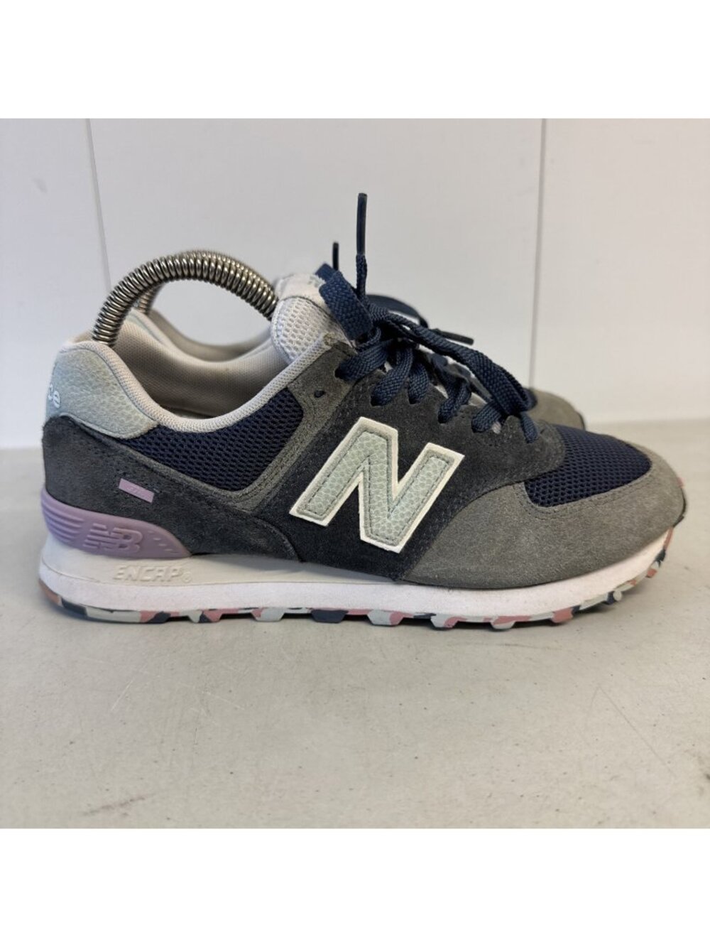Boys/Girls Size 6.5 New Balance 574 Marbled Street Vintage Indigo Sneaker Shoes.